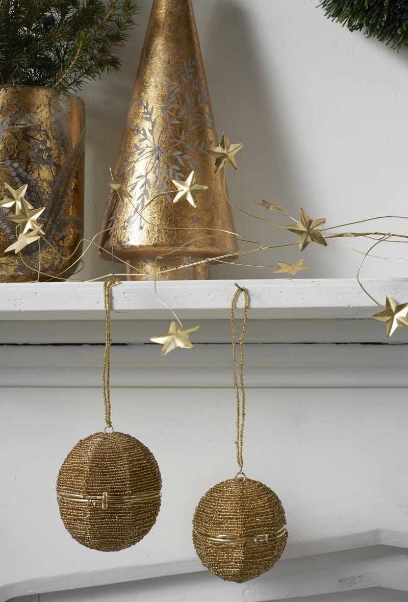 Shining Star Garland 72”