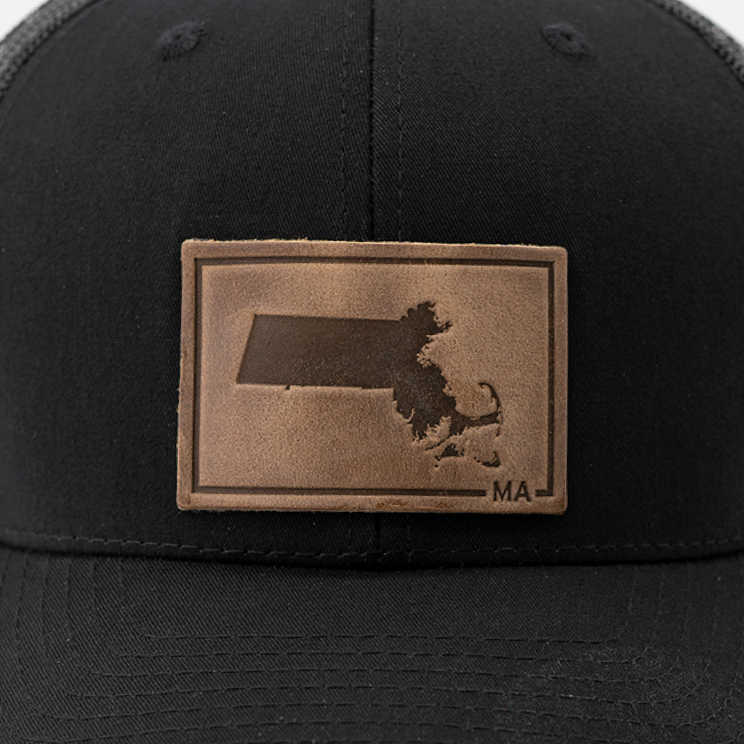 Range Leather Co. Hat: Massachusetts: Heather Gray/White